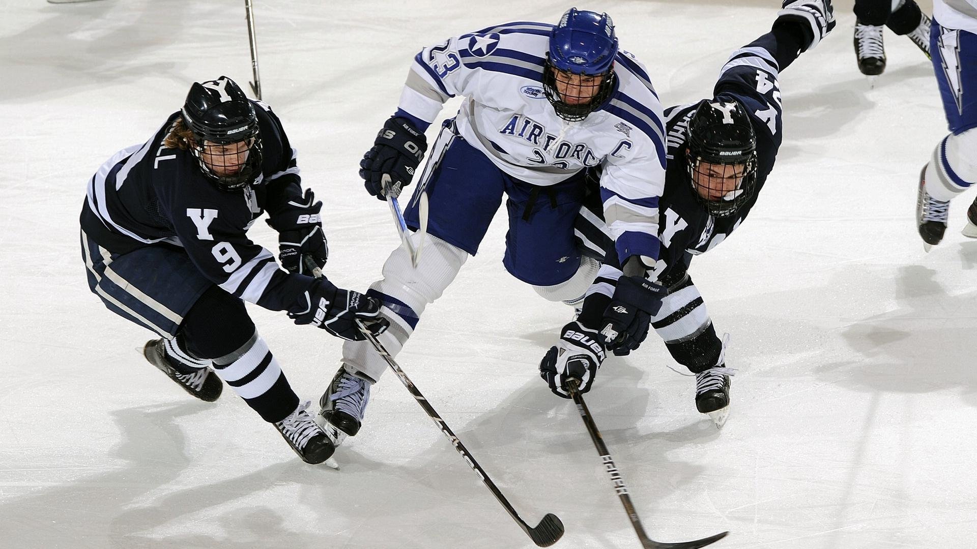 青少年赛事体系不完善，青少年比赛年龄限制
